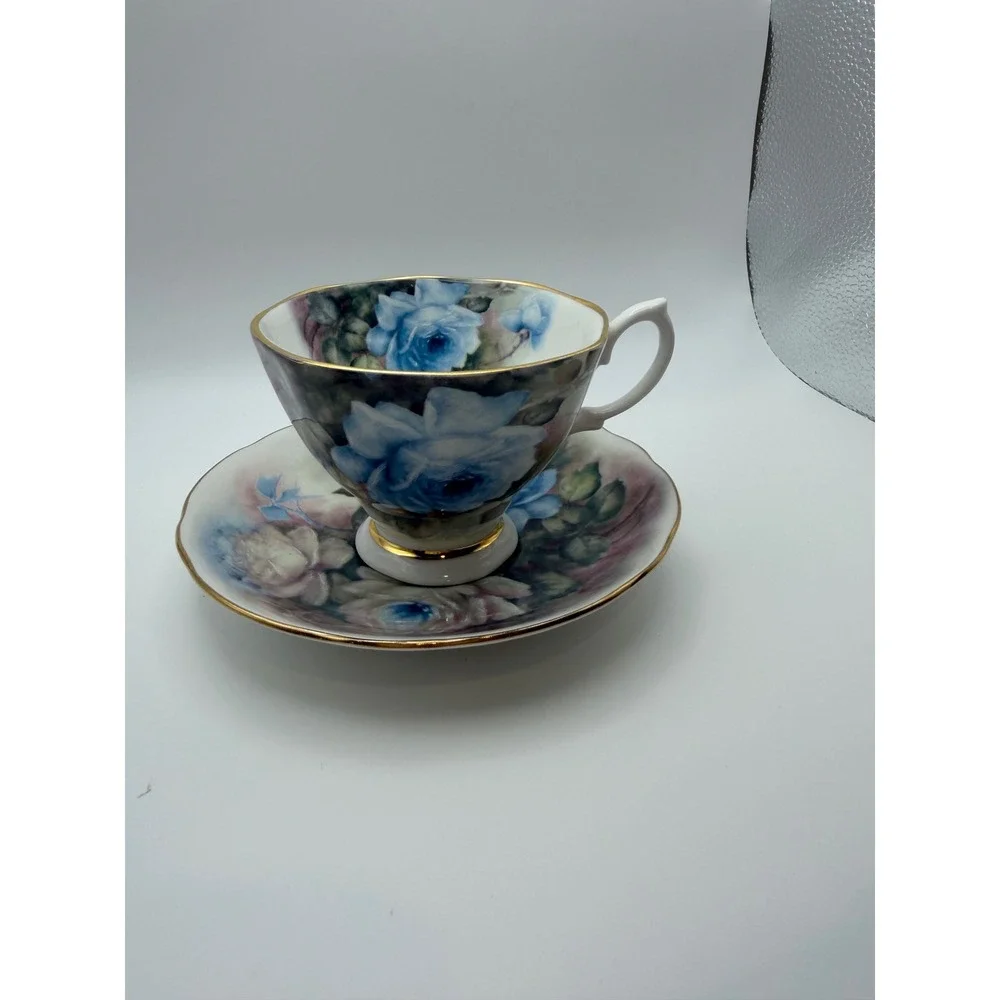 Vintage Royal Garden Rose Blossom Teacup & Saucer Set of 4 Staffordshire England
